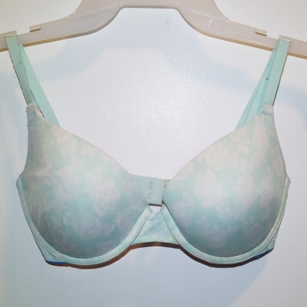 32DD Bra